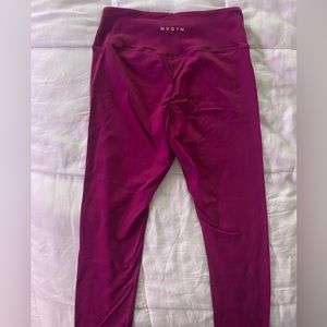 NVGTN scrunch leggings
